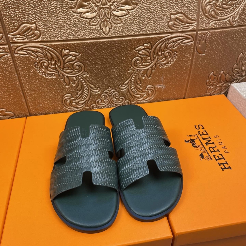 H**mes slippers
